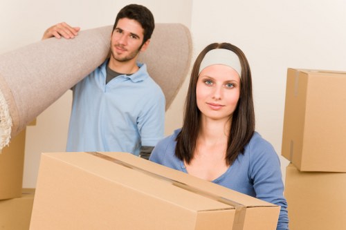 Household moving and furniture transport in Ham